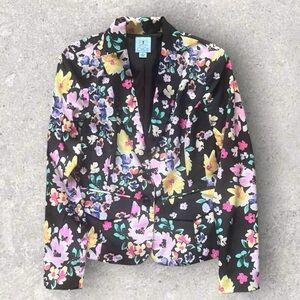 CeCe by Cynthia Steffe floral print 2 button jacket Size 2